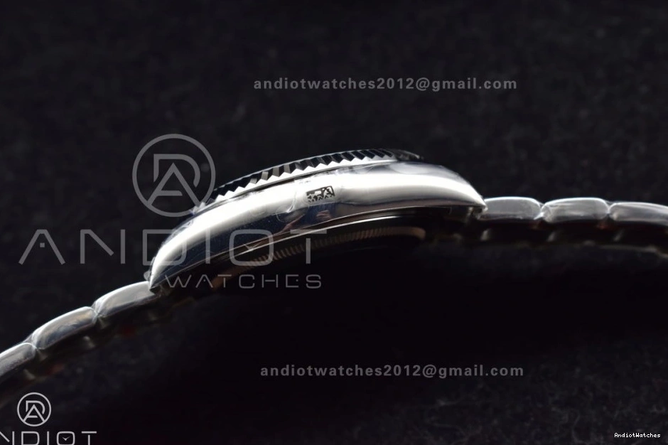 Noob on Green A23J SS Oyster 1109 Attractive SS Skydweller Edition Best Bracelet Dial 0509